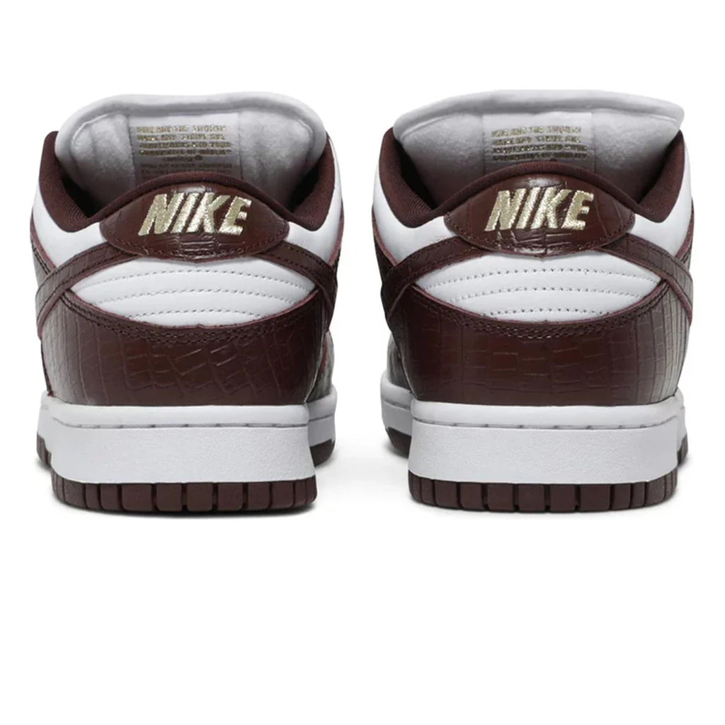 Nike SB Dunk Low Supreme Stars Barkroot Brown - Image 5