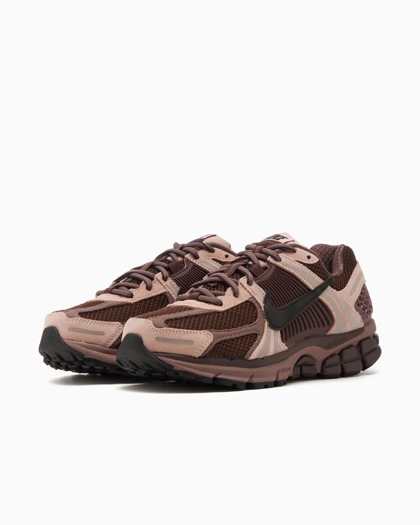 Nike Zoom Vomero 5 Plum Eclipse - Image 3