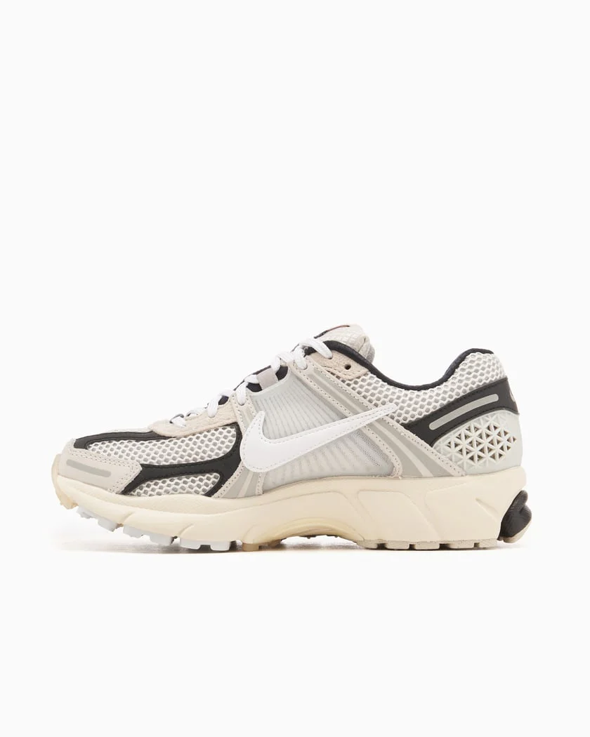 Nike Zoom Vomero 5 Supersonic Light Bone Black - Image 5