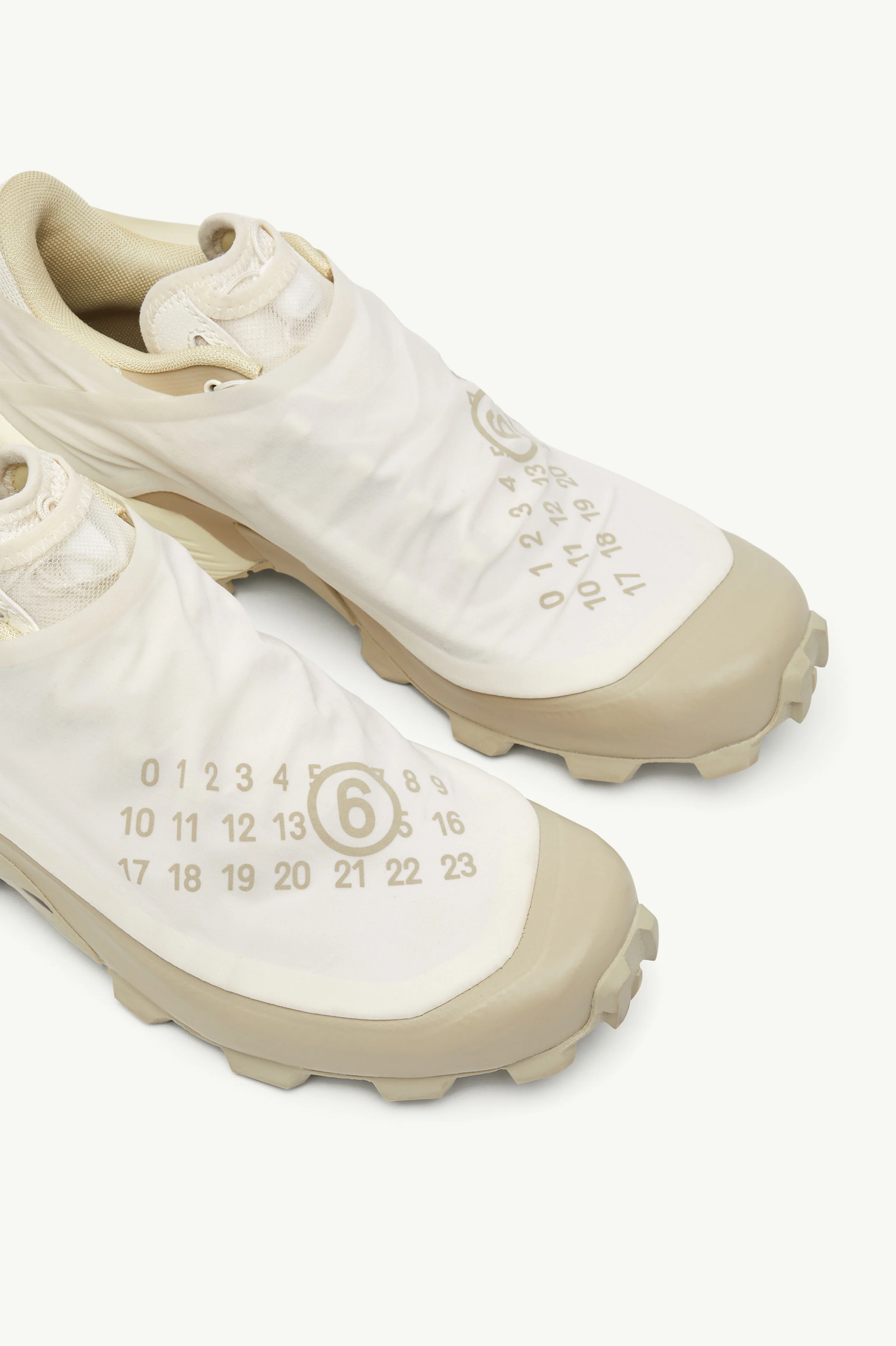Salomon Cross Dust MM6 Maison Margiela Vanilla Ice Eucalyptus - Image 5