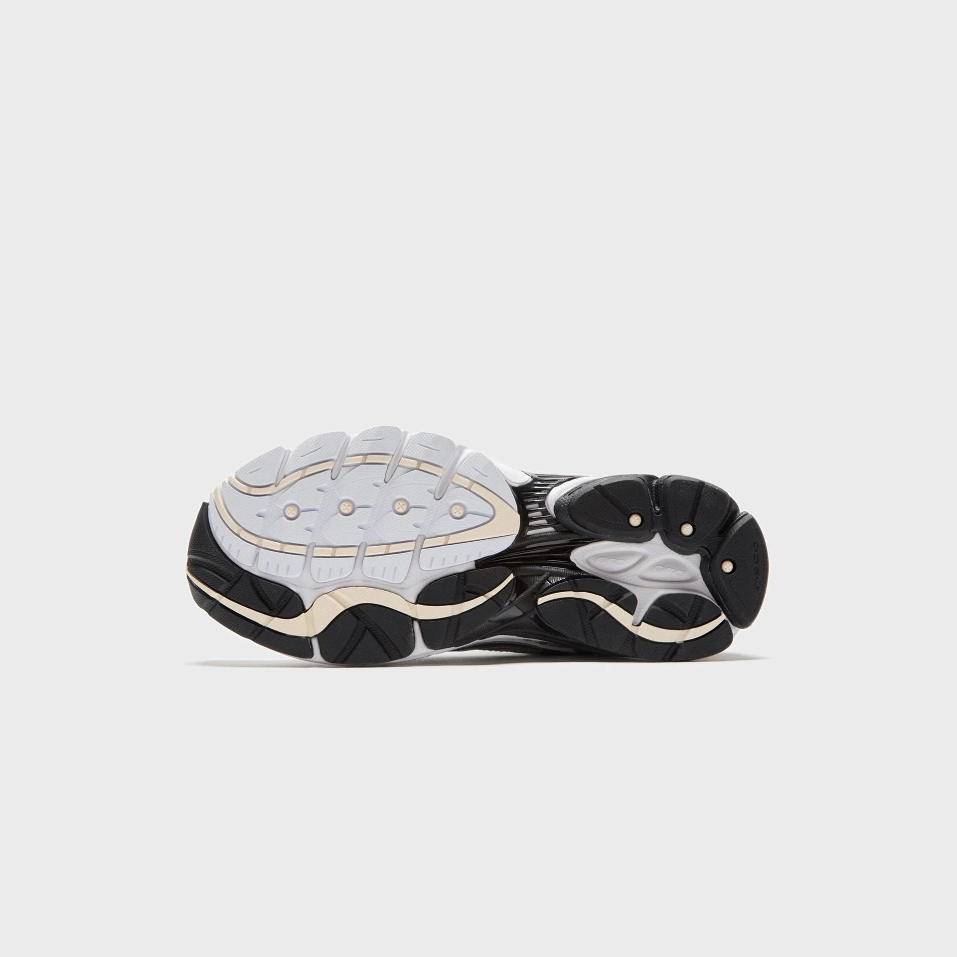 Saucony ProGrid Omni 9 Silver Green - Image 5