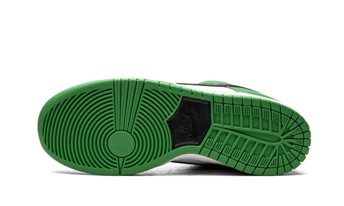 Nike SB Dunk Low Classic Green - Image 4
