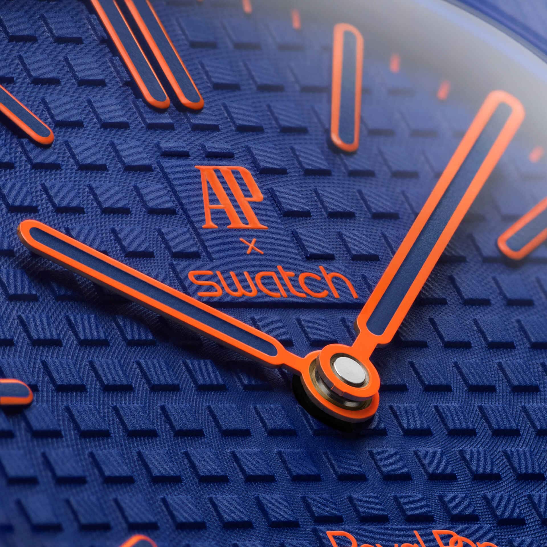 Swatch x Audemars Piguet Bioceramic Royal Pop Orenji Hachi - Image 6
