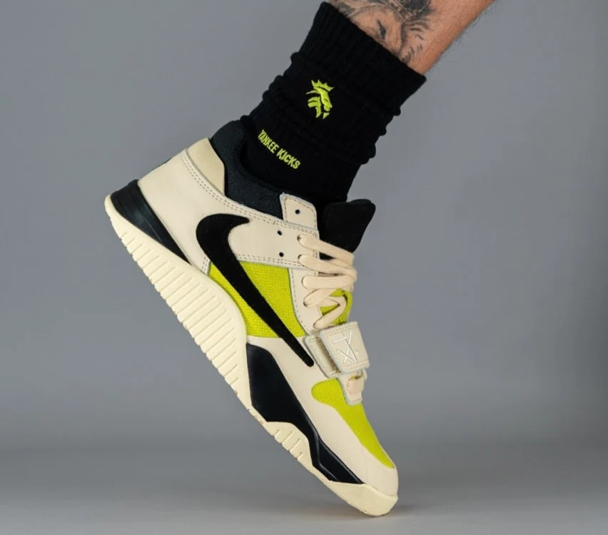 Jordan Jumpman Jack TR Travis Scott Bright Cactus - Image 2