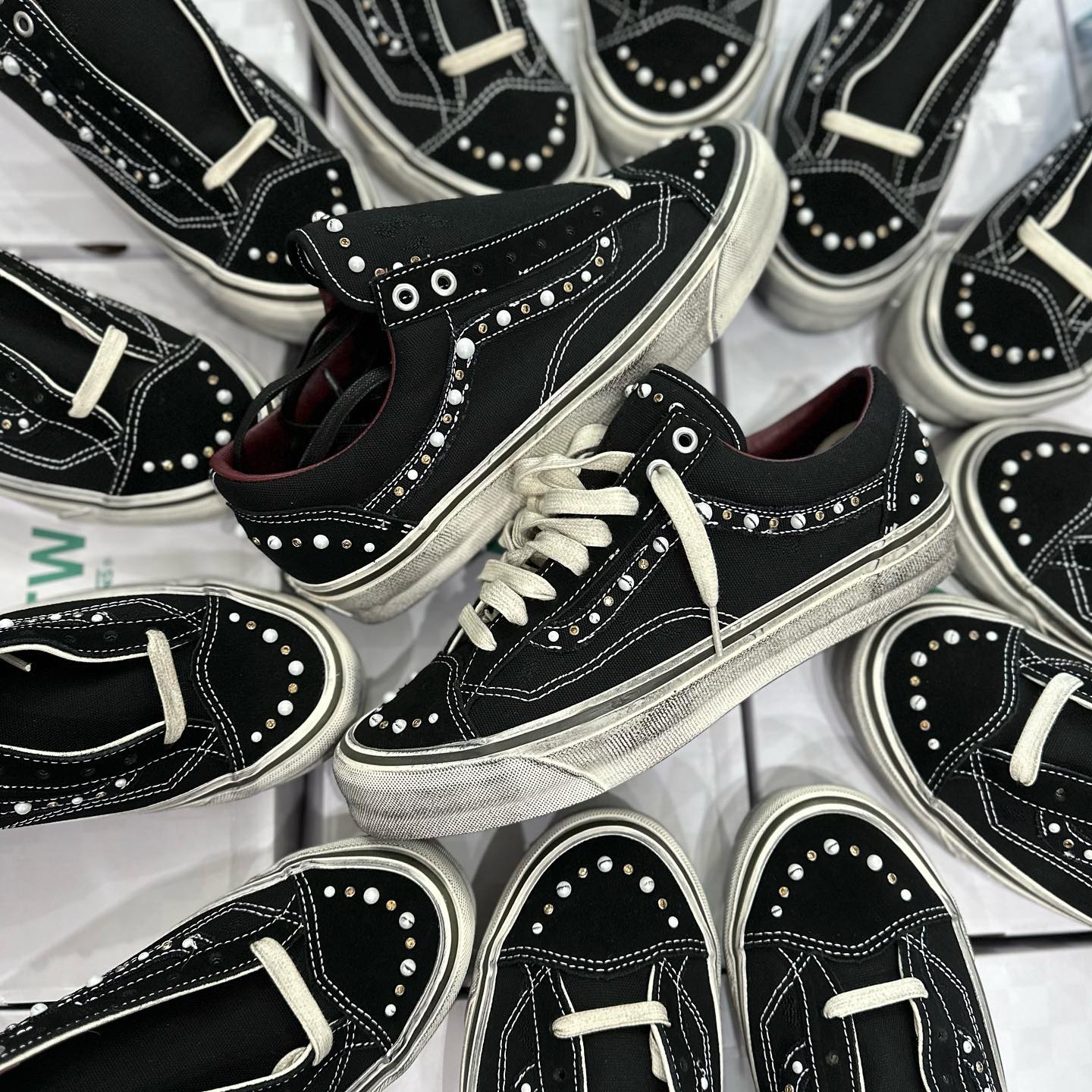 Vans OTW Old Skool 36 Pearlized Pack Black - Image 2