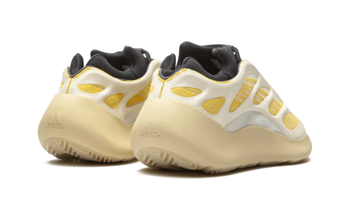 Adidas Yeezy 700 V3 Safflower - Image 3