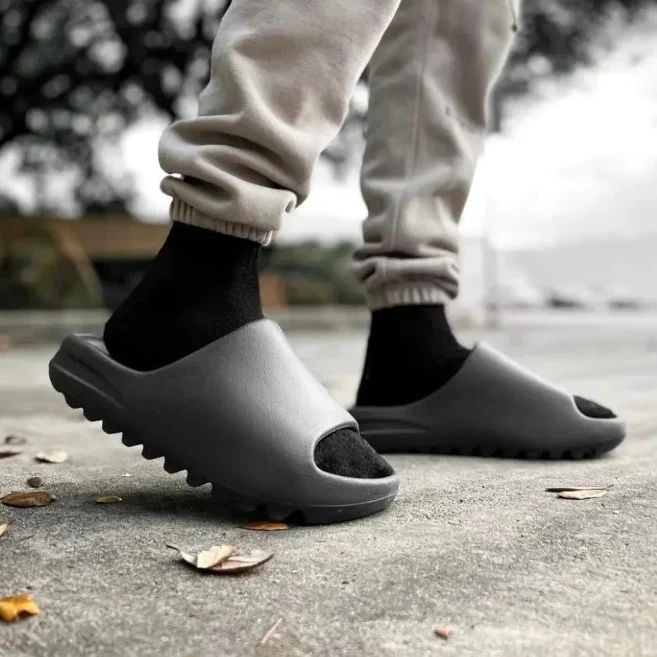 Adidas Yeezy Slide Dark Onyx - Image 2