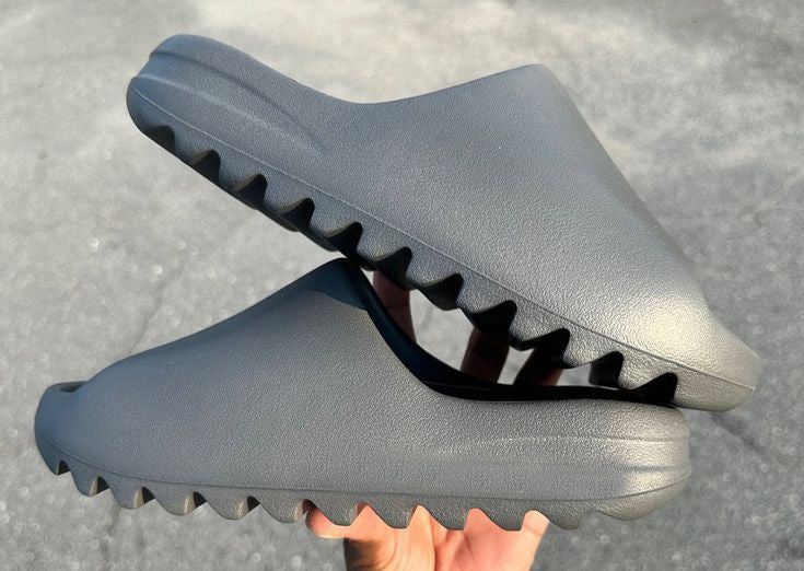 Adidas Yeezy Slide Slate Grey - Image 4